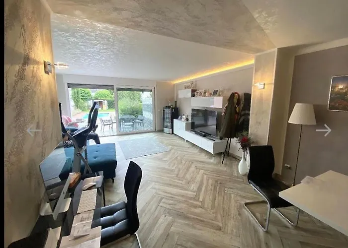 Villa Mit Pool